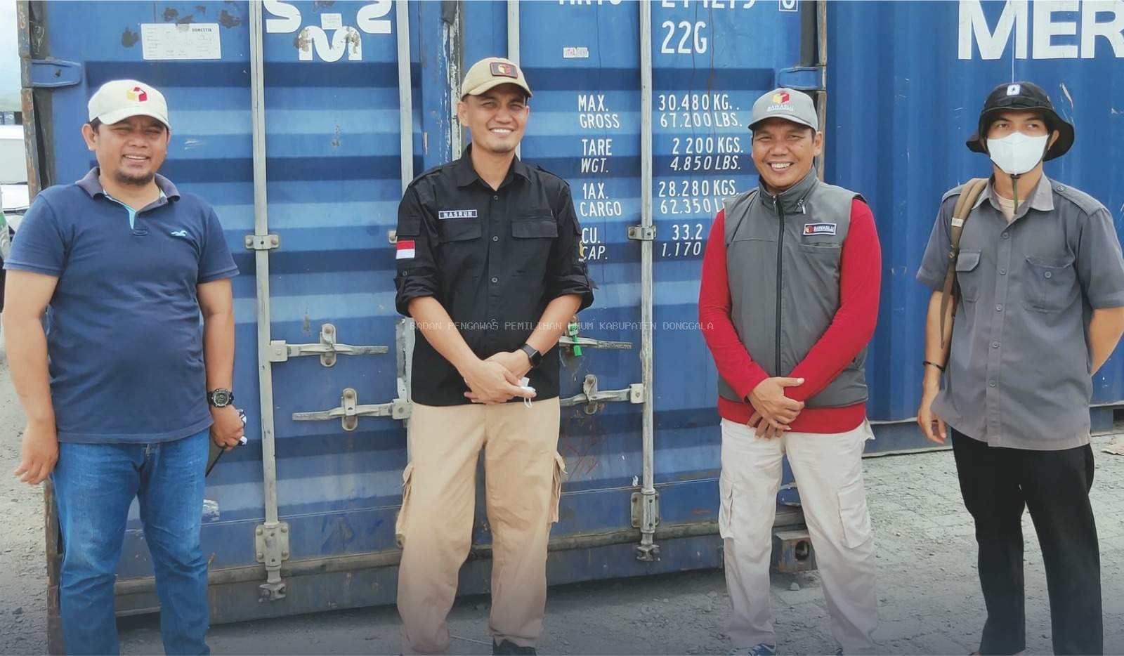 Tim Fasilitasi Rapatkan Barisan Awasi Langsung Kedatangan logistik Pemilu Berdasarakan Standar