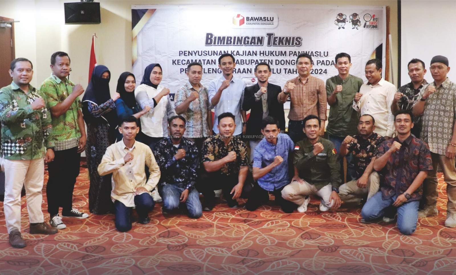 Jajaran Pengawas Pemilu Kecamatan Dilatih Dalam Penyusunan Kajian Hukum