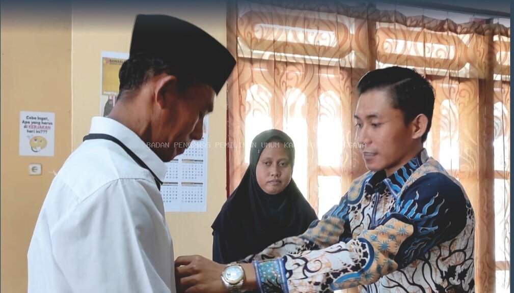 PELANTIKAN PENGGANTI ANTAR WAKTU PENGAWAS KELURAHAN/DESA, KECAMATAN TANANTOVEA