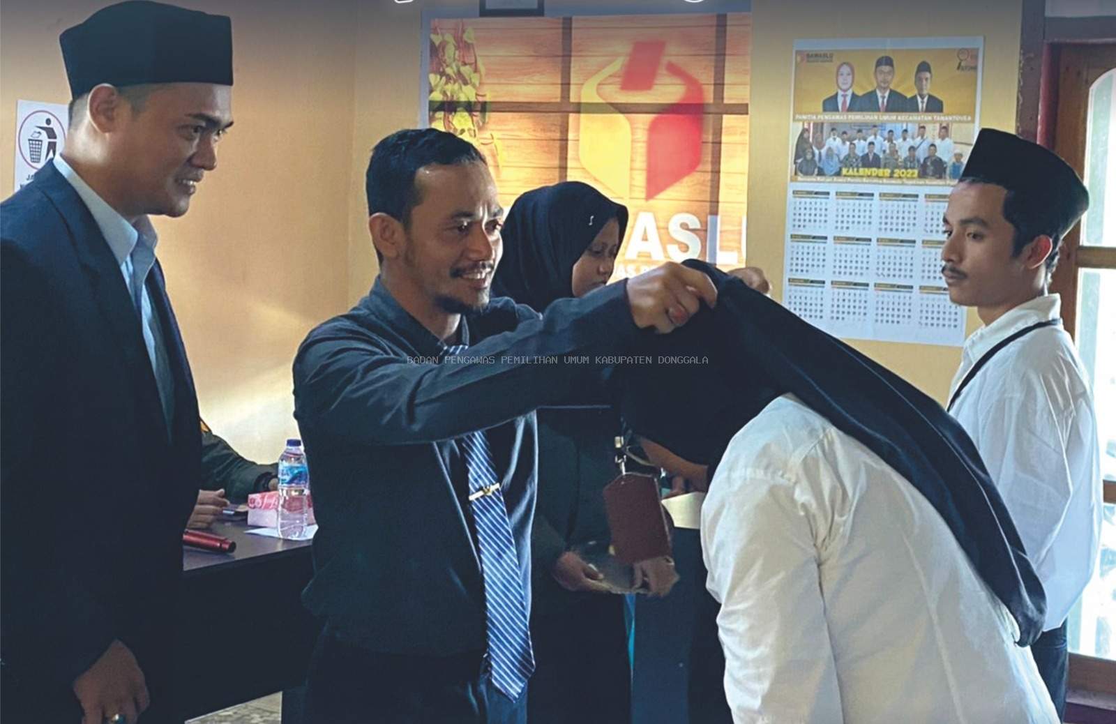 Memasuki Tahpan Krusial Abdul Salim resmi melantik Jajaran pengawas Pemilu