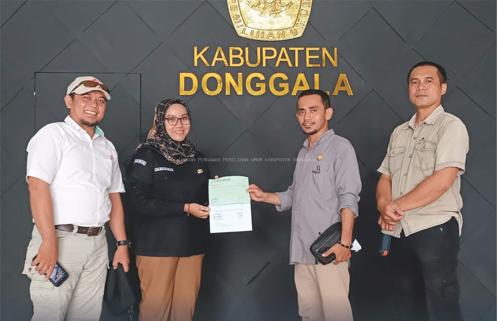 Bawaslu Donggala Awasi Distribusi logistik Bilik Pemungutan suara 