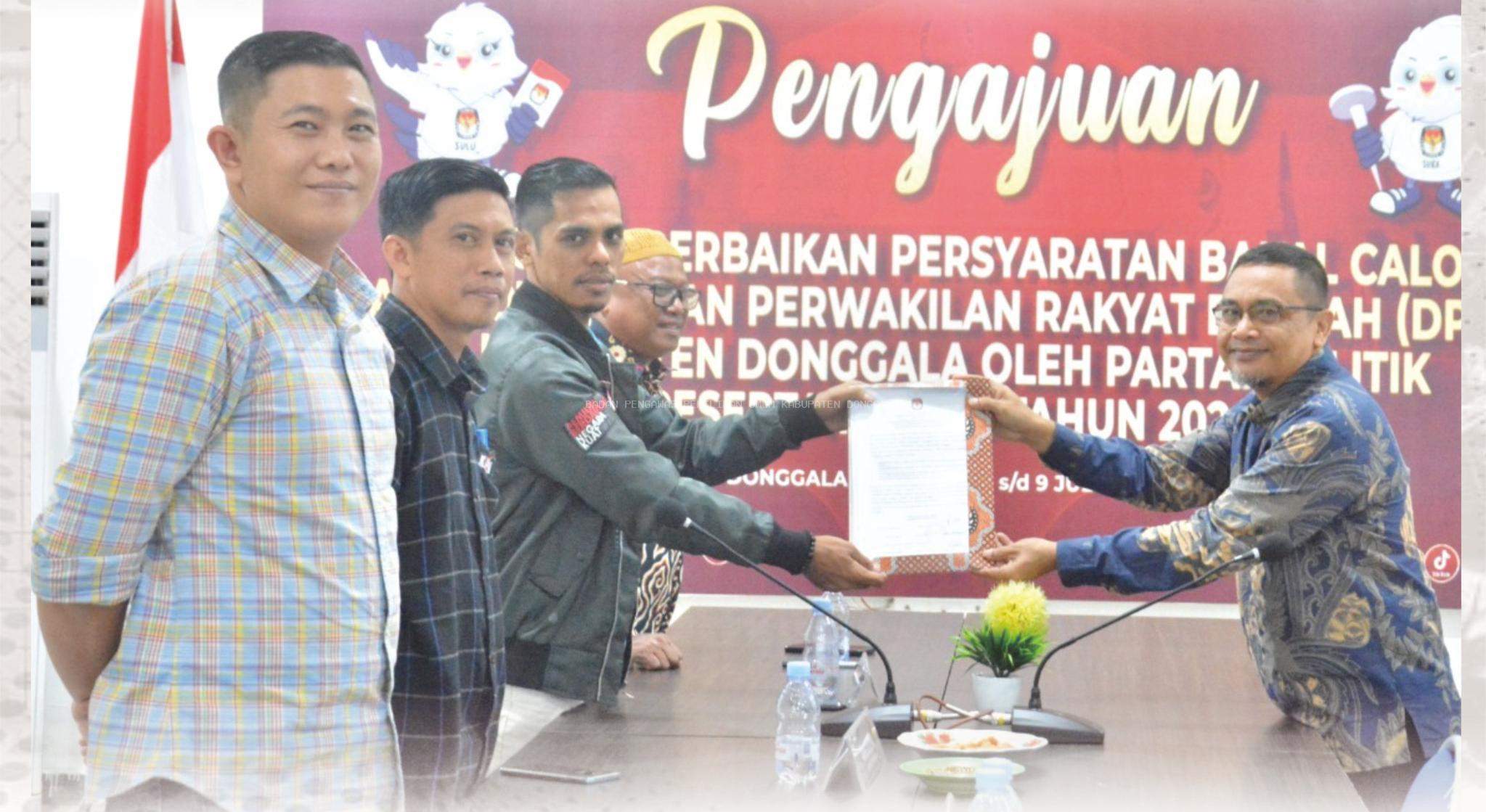 TIM FAST BAWASLU KABUPATEN DONGGALA AWASI PENGAJUAN PERBAIKAN SYARAT PENCALONAN