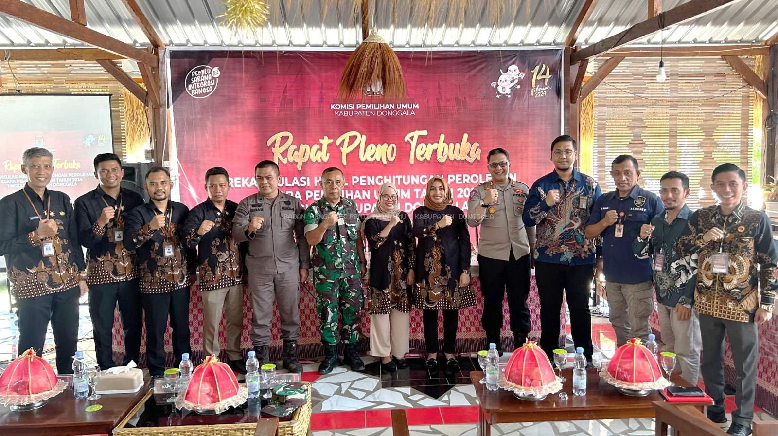 Awasi Melekat Rekapitulasi Perolehan Suara Tingkat Kabupaten, Bawaslu Pastikan Penghitungan Suara Transparan Dan Akuntabel