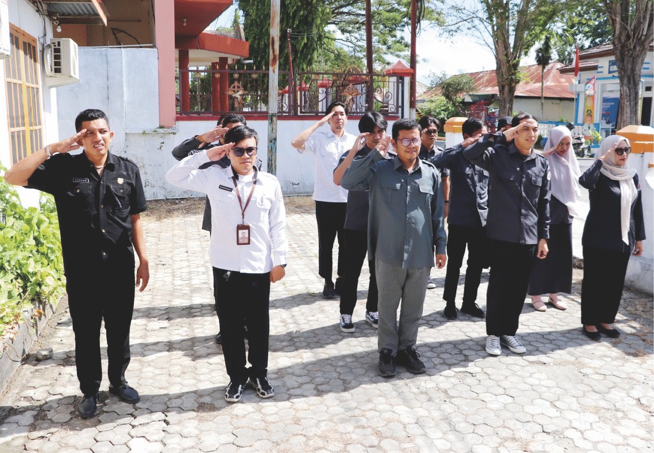 semangat apel pagi merupakan momentum dalam membangun kedisiplinan perkuat kekompakan dan meneguhkan nilai kebersamaan dalam sebuah kelembagaan