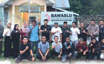 PENGUATAN KAPASITAS JAJARAN PENGAWAS PEMILU TINGKAT KECAMATAN DAN DESA JELANG PEMILU