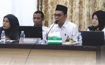 RAPAT PLENO TERBUKA PENETAPAN DAFTAR PEMILIH TETAP (DPT) KABUPATEN DONGGALA 