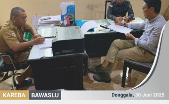 perkuat pengawasan progres Pemutakhiran Data Pemilih Berkelanjutan (PDPB), Bawaslu Donggala melakukan kunjungan koordinasi ke Dinas Kependudukan dan Pencatatan Sipil (Disdukcapil) Kabupaten Donggala, Senin (30/6/2025).