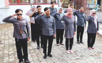 Bawaslu Donggala gelar apel pagi yang menjadi momentum perkuat disiplin, kekompakan, serta meneguhkan nilai kebersamaan di lingkungan kerj